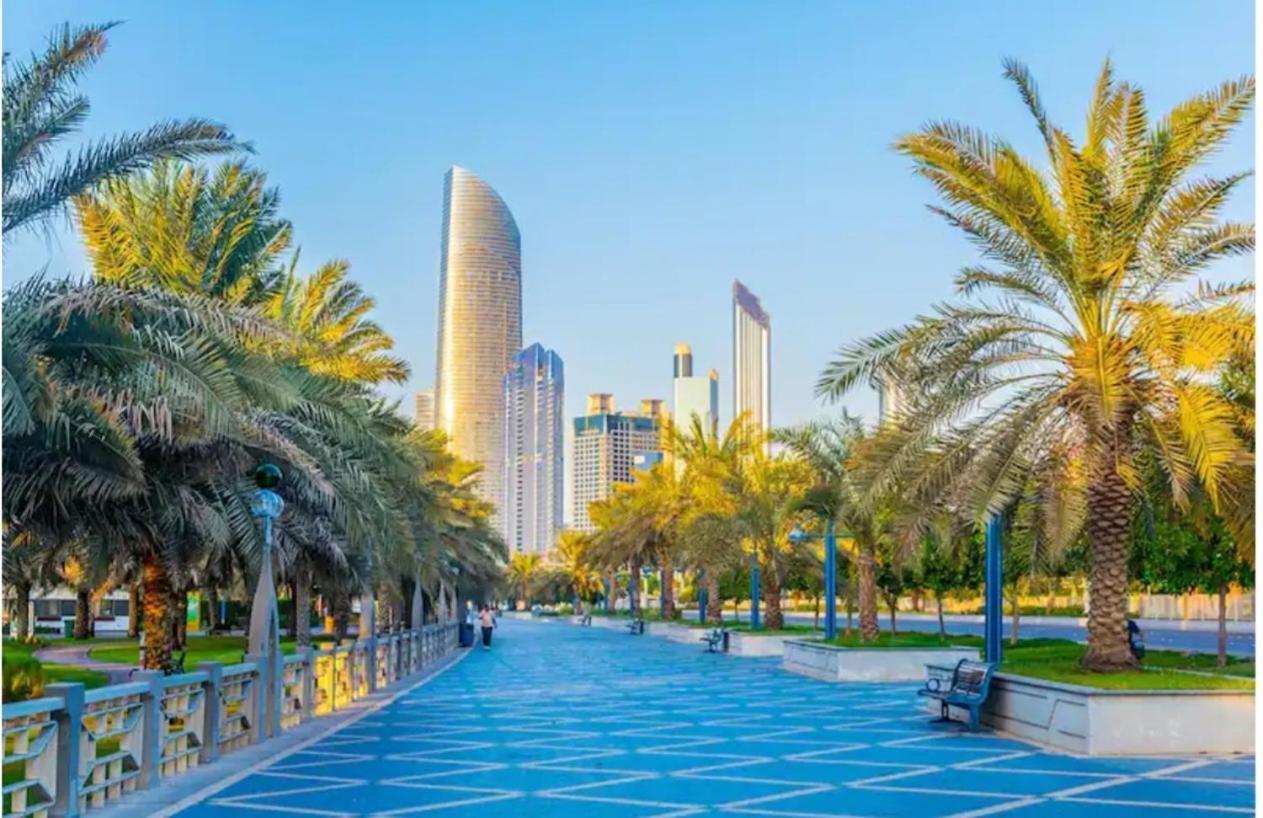 Corniche Street - Superb Lovely Room Abu Dhabi Exterior foto